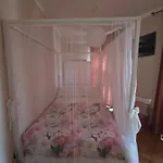 Saint Catherine Apartment